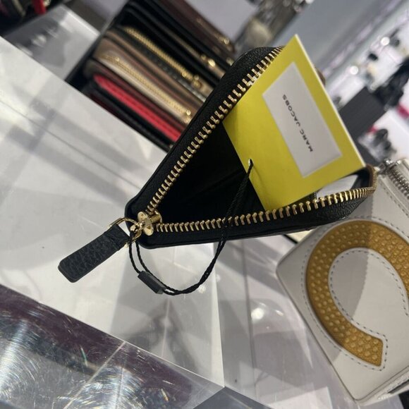 NWT Marc Jacobs LEATHER ZIP AROUND WALLET S134L01RE22 BLACK - Picture 7 of 12